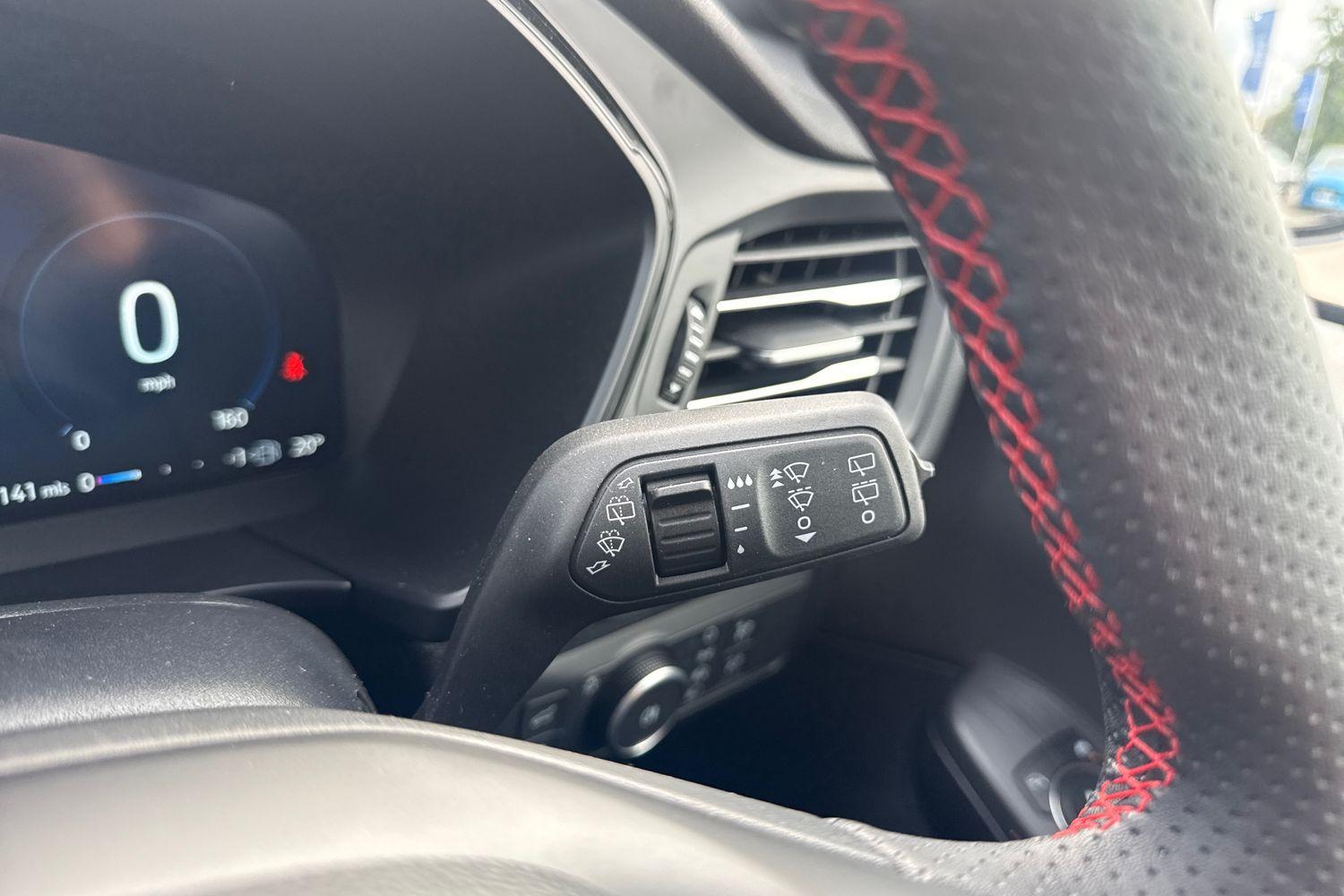 Ford KUGA Photo 14