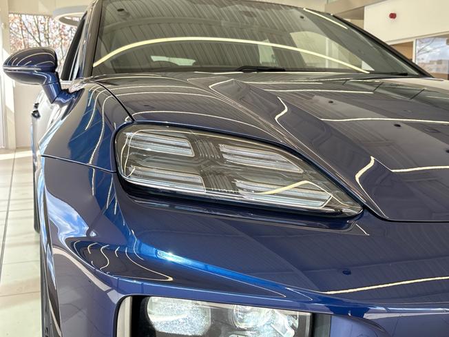 PORSCHE Macan Photo 21
