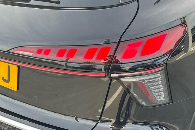 Audi Q3 Photo 18