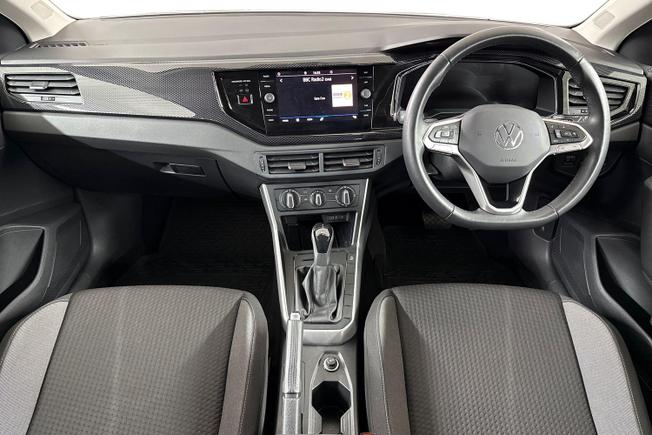 VOLKSWAGEN Polo Photo 10