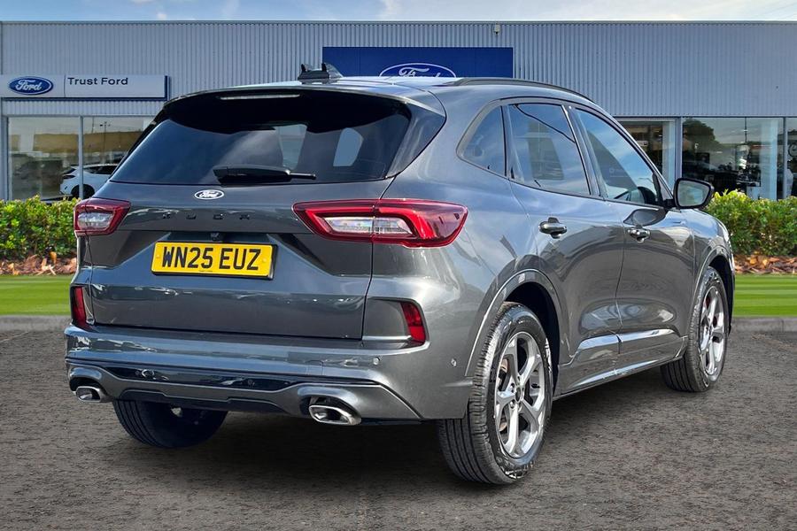 Ford Kuga Photo autoimg-a6d7e496aef1bbba00a134d978ce0548e2f1e353.jpg