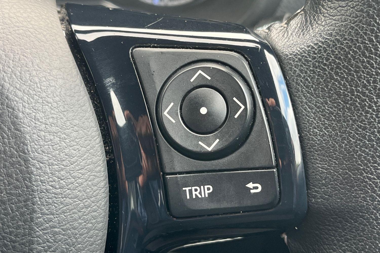 Toyota Yaris Photo 23