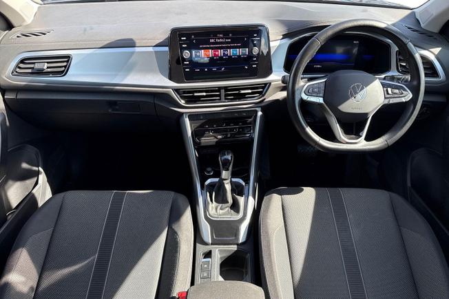 VOLKSWAGEN T-Roc Photo 10
