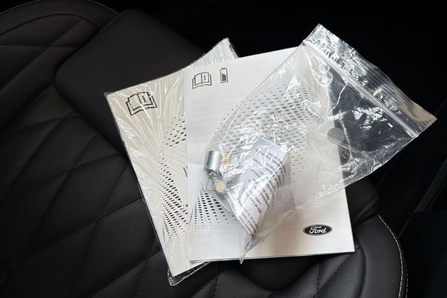 Ford Explorer Photo autoimg-a6e046319d9486464cf48505ab2a24a810f35dc6.jpg