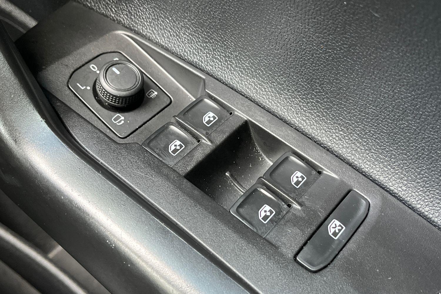 Volkswagen POLO Photo 15