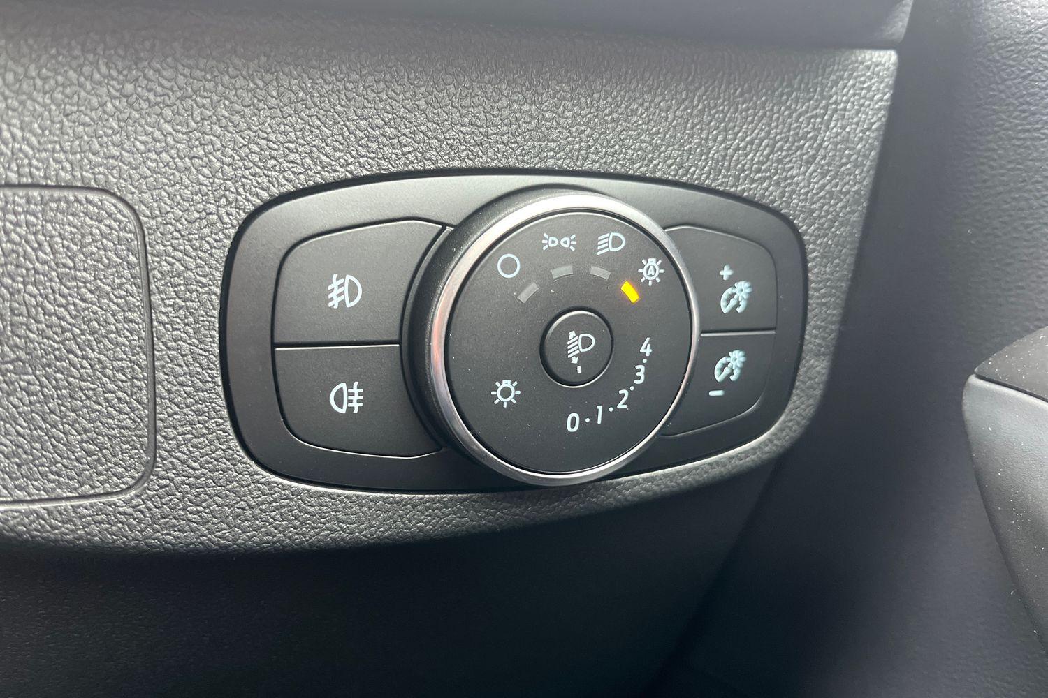 Ford FOCUS Photo 29