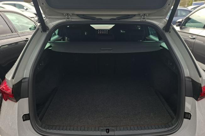 ŠKODA Octavia Photo 12