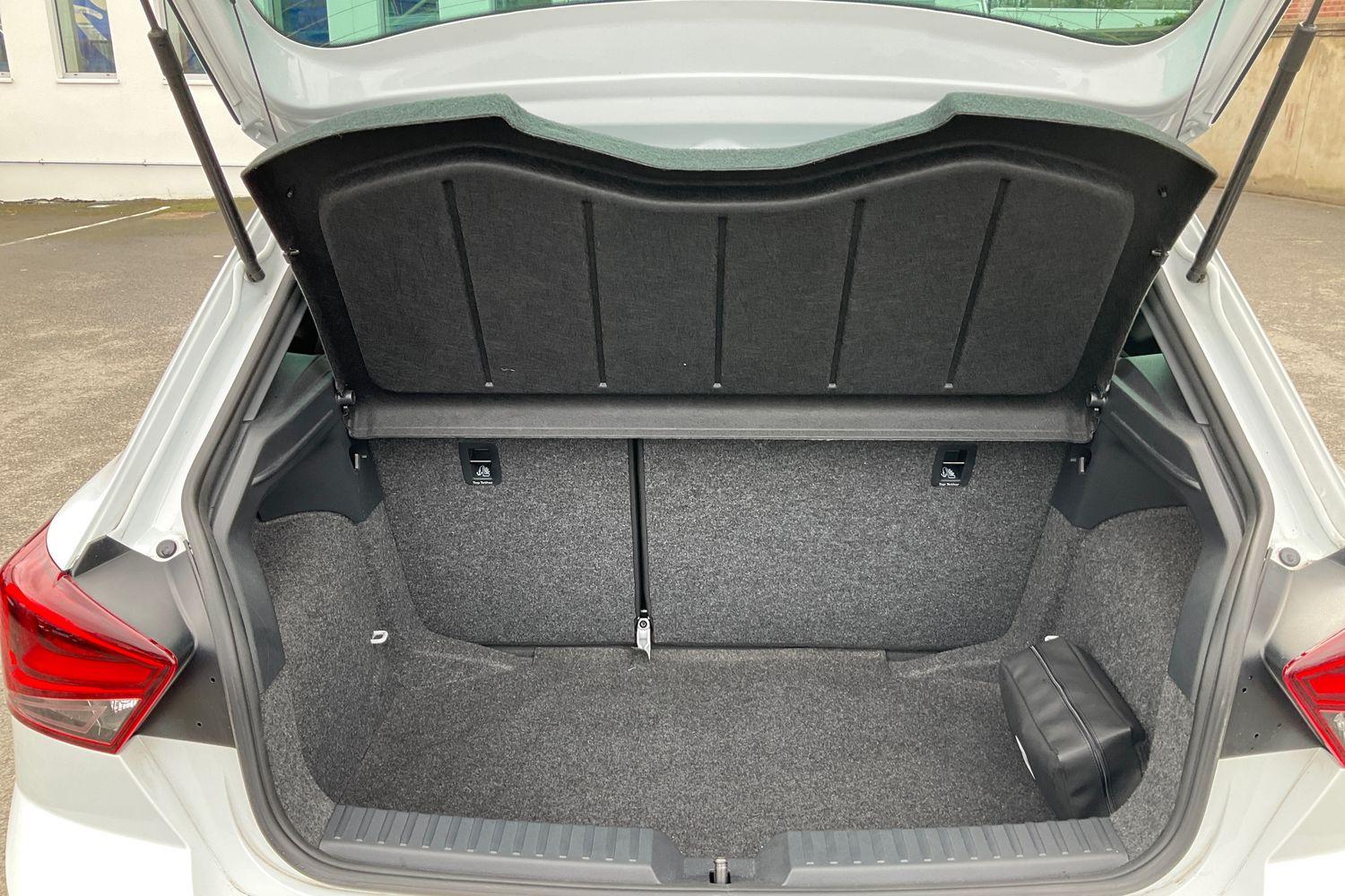 SEAT IBIZA Photo 20