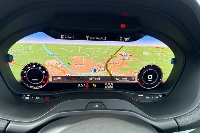AUDI Q2 Photo 21