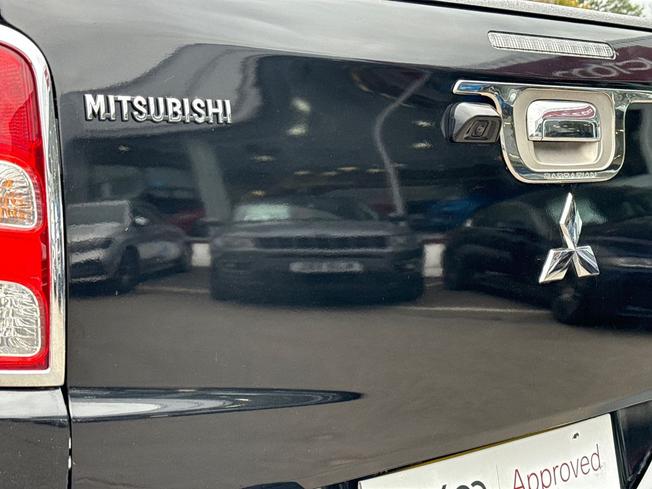 MITSUBISHI L200 Photo 30