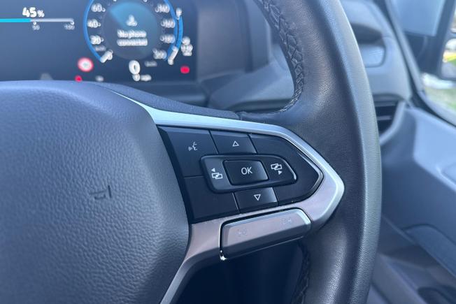 VOLKSWAGEN Transporter Photo 17