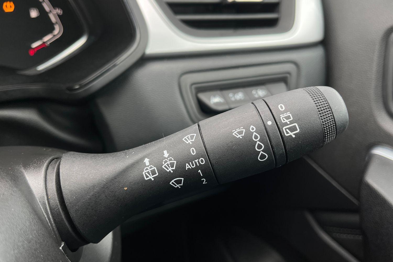 Renault CAPTUR Photo 14