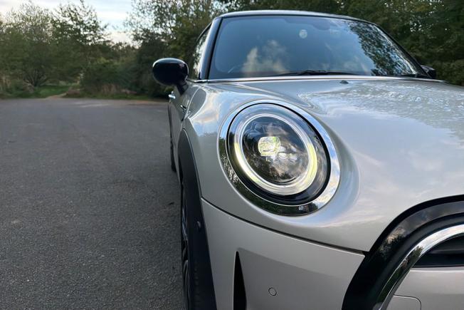 MINI Hatch Photo 19