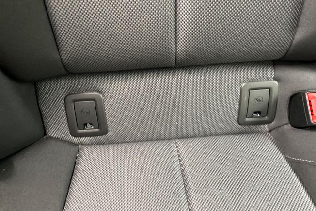 AUDI Q2 Photo 38
