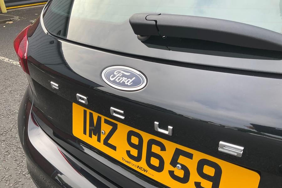 Ford Focus Photo autoimg-a6f937ab71bbd3c687a52d430467bd26b57c08a9.jpg