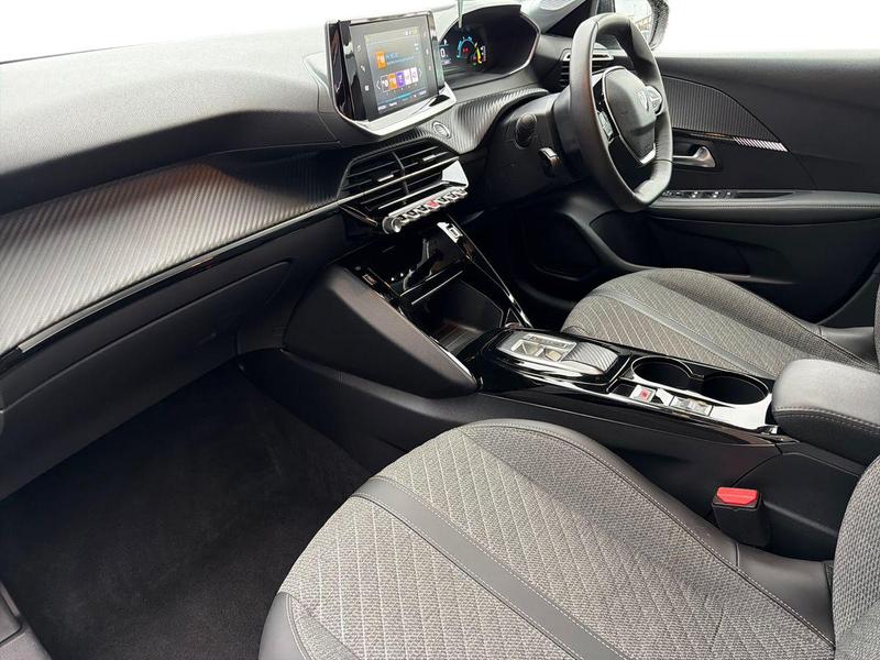 Used Peugeot E-208 YA73UYZ 16