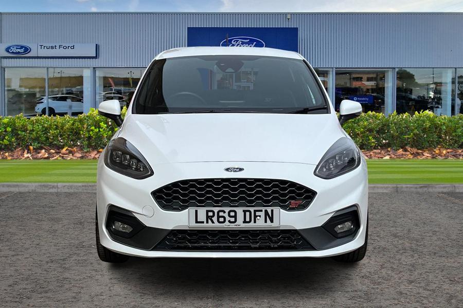 Ford FIESTA Photo autoimg-a6fa99350c9636a6ad75aa197a64017ab8d71669.jpg