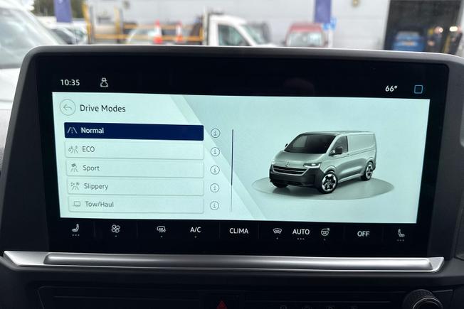VOLKSWAGEN Transporter Photo 22