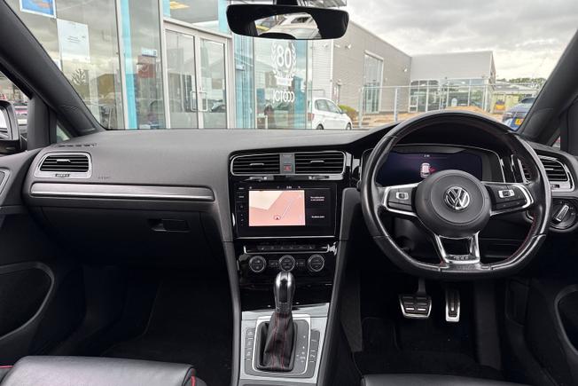 VOLKSWAGEN Golf Photo 10