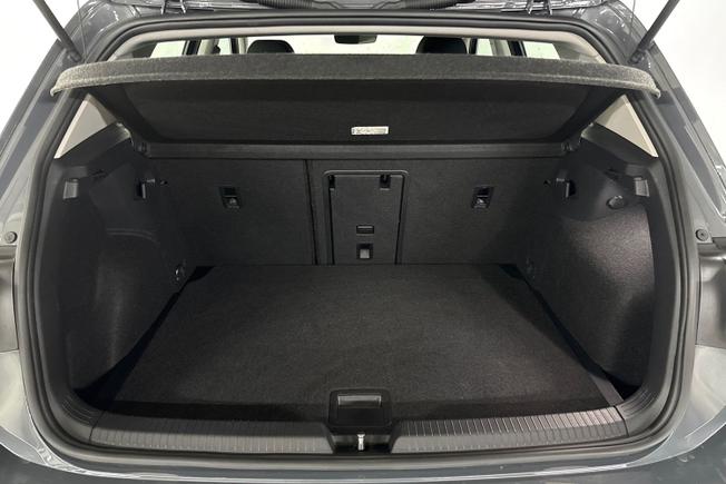 VOLKSWAGEN Golf Photo 12