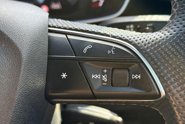 Audi Q3 Photo 17