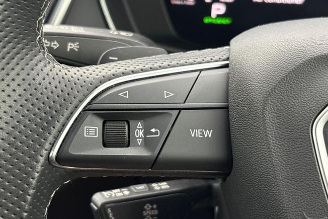 AUDI Q5 Photo 16