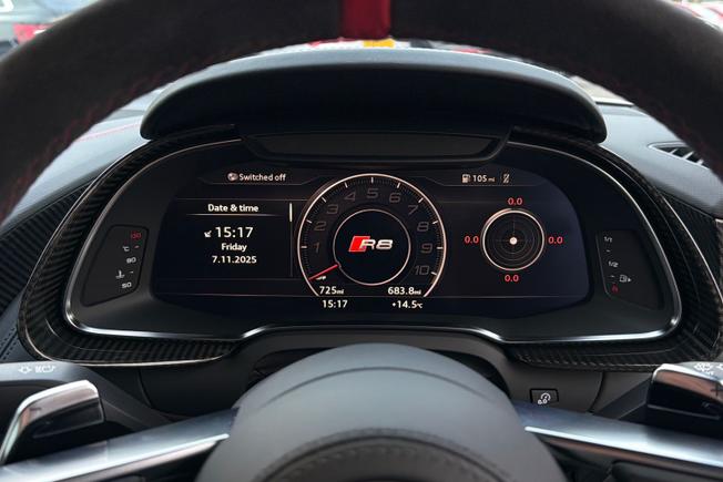 AUDI R8 Photo 49
