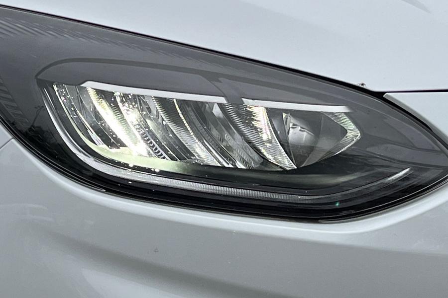 Ford Fiesta Photo autoimg-a70a8cd8ad526fc837f7c5ba6ad42cbdb50cd564.jpg