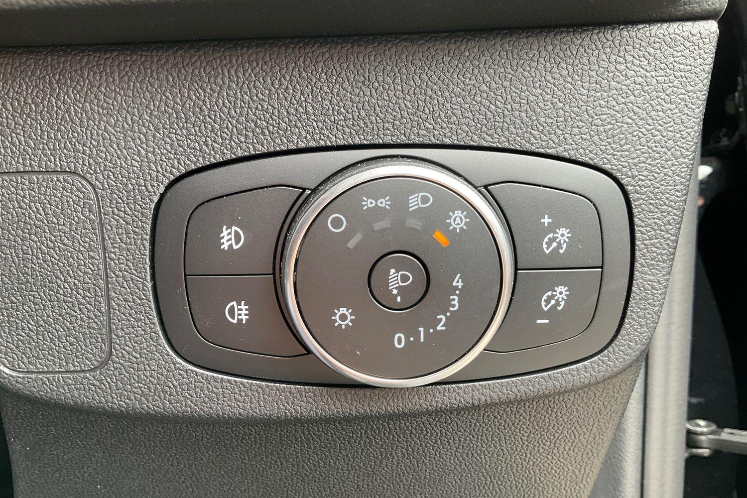 Ford Focus Photo 32