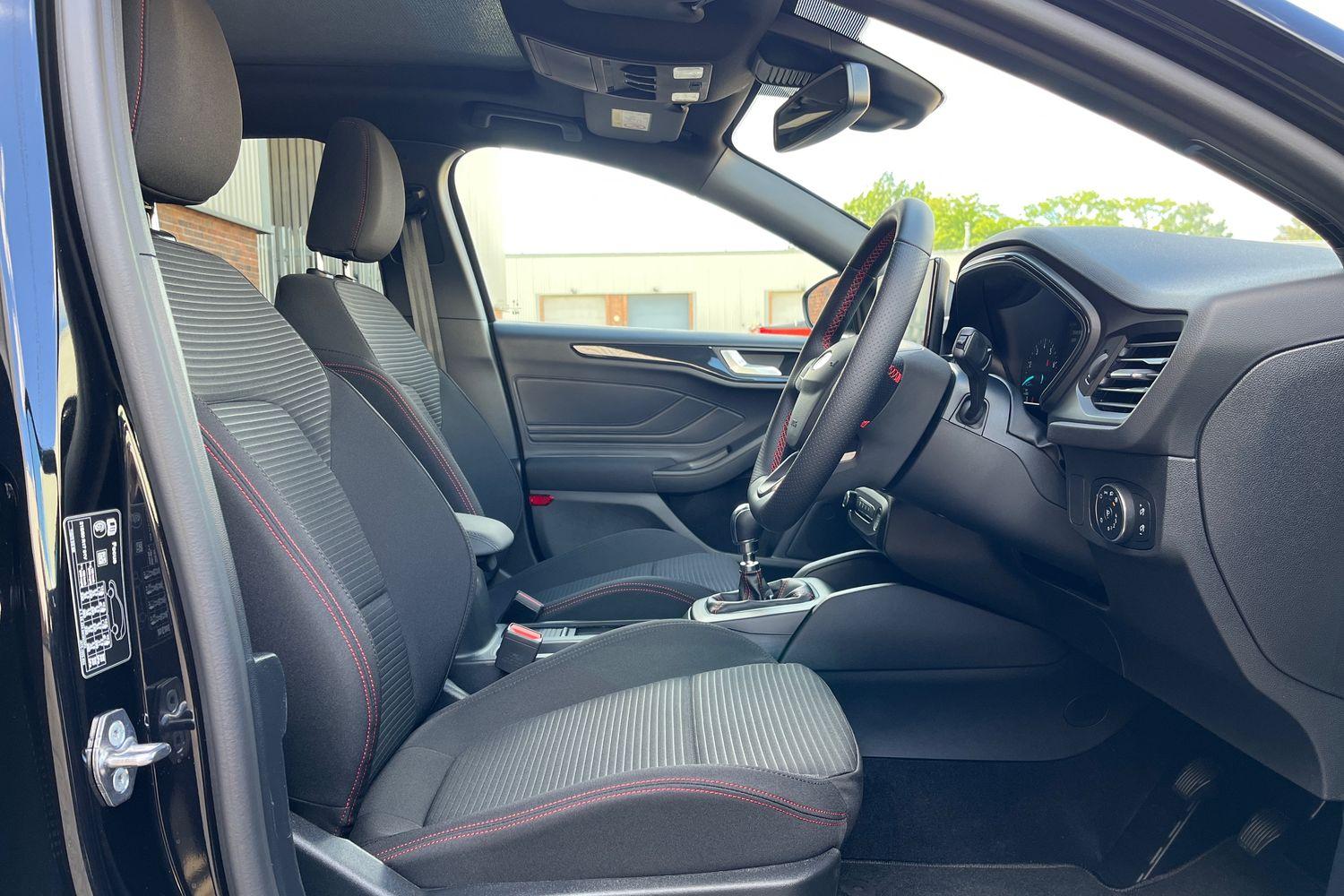 Ford Focus Photo 27