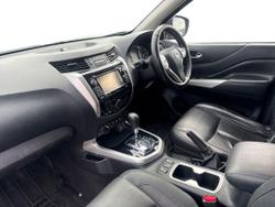 BMW Navara Photo 2