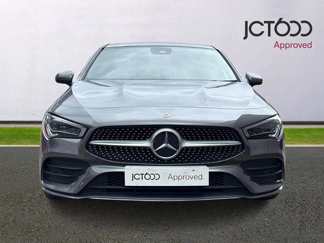 MERCEDES-BENZ CLA Photo 8