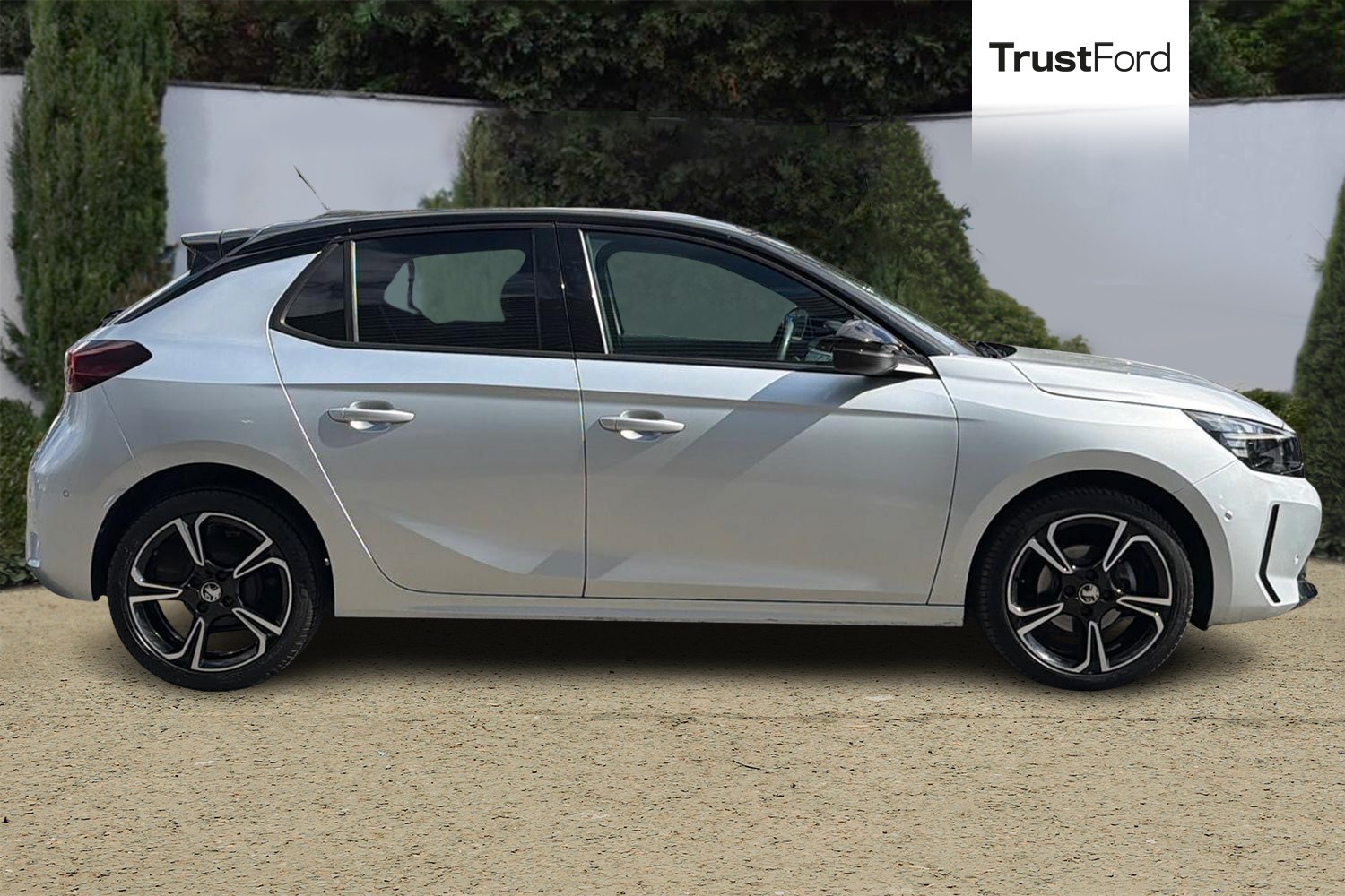 Vauxhall CORSA Photo 2