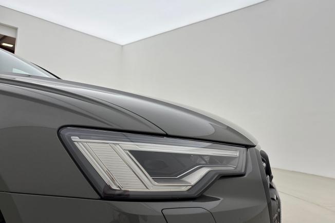 AUDI A6 Saloon Photo 19