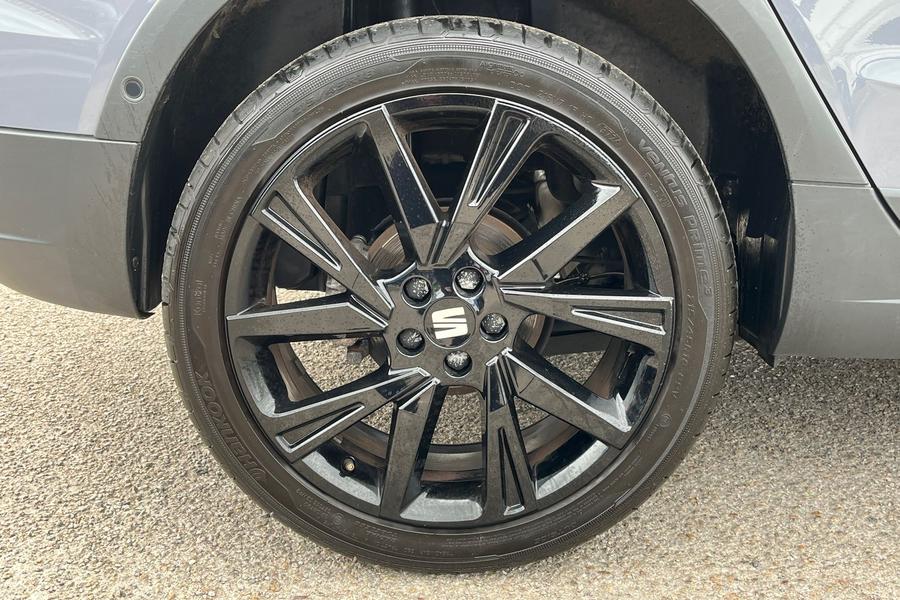 SEAT ARONA Photo autoimg-a725267036548d9b337e65409627189f330f9a89.jpg