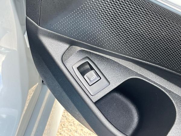 BMW 3 Series Photo autoimg-a7282aa58cdba0d2f4d6454486c4b898b409f1f6.jpg