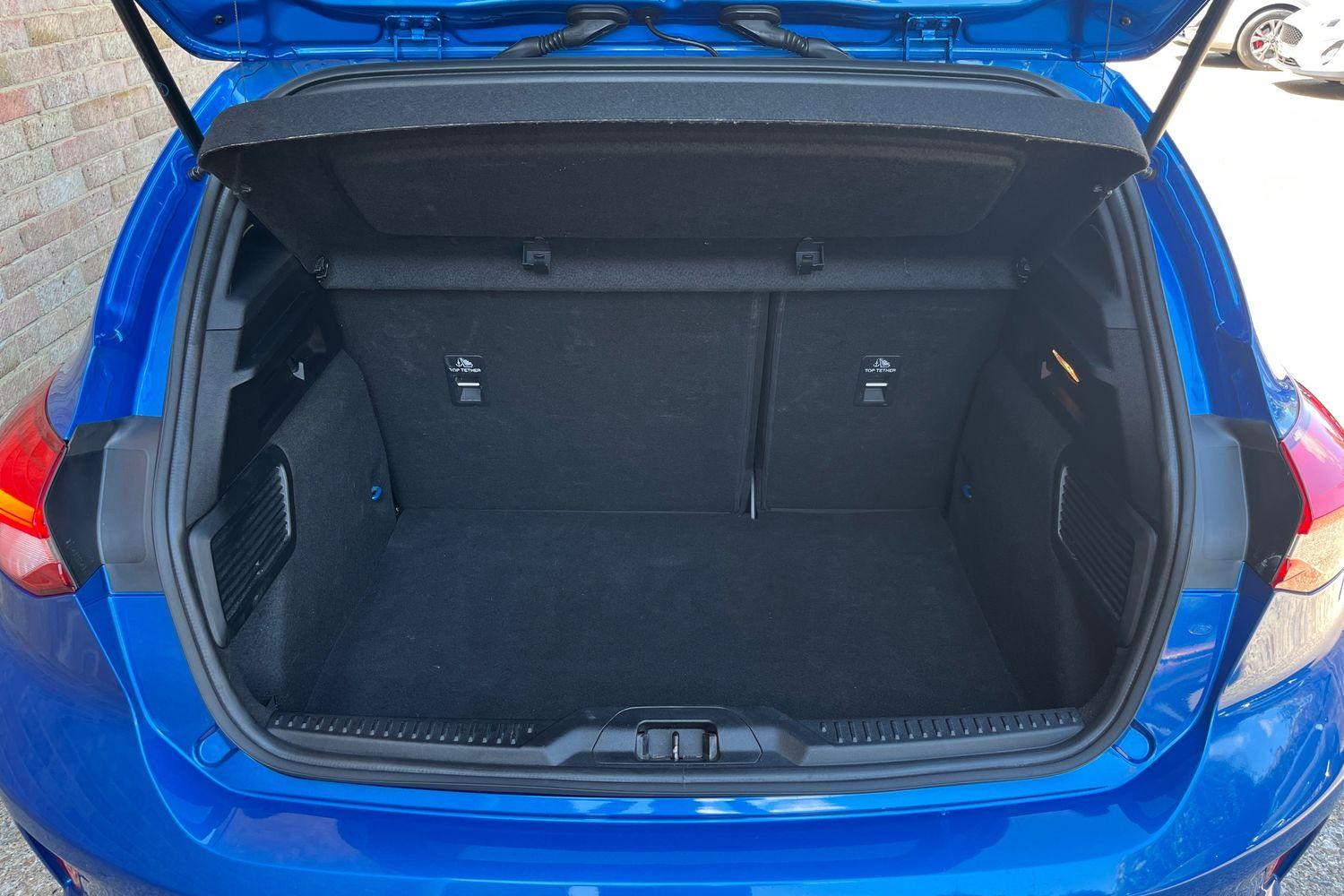 Ford FOCUS Photo 20