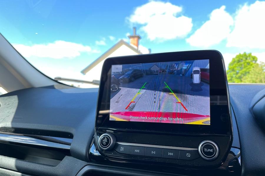 Ford ECOSPORT Photo autoimg-a72ac41215f84ac0d9e450d75014885568520488.jpg