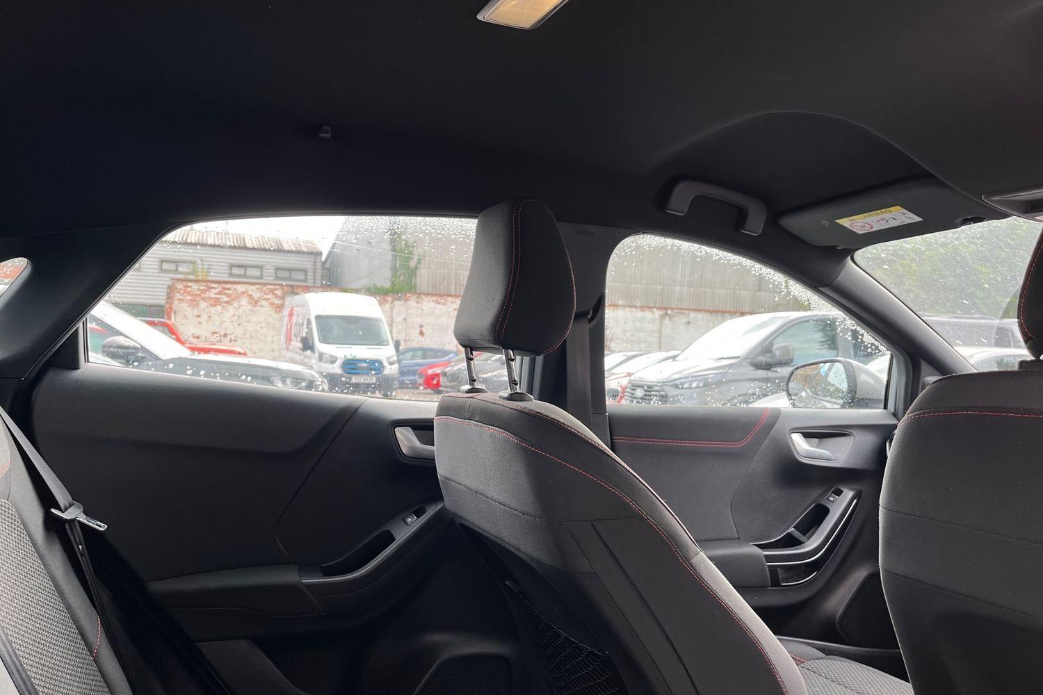 Ford PUMA Photo 37