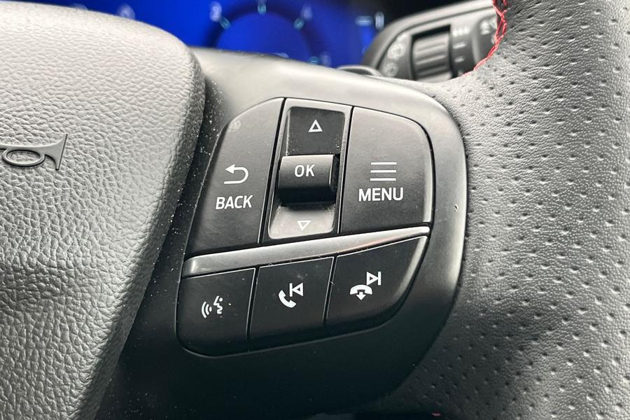 Ford KUGA Photo autoimg-a72c780459e163562cf2e3499bd8f197ab7fe8ca.jpg