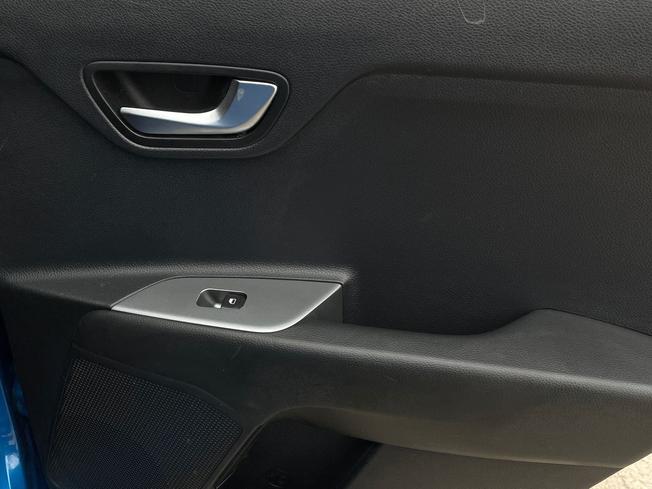 KIA Stonic Photo 32