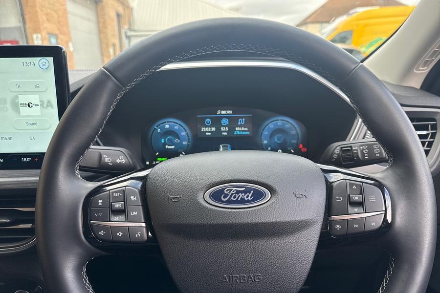 Ford KUGA Photo autoimg-a72e6e7178026f119dddeabeb931a0cc480e6483.jpg