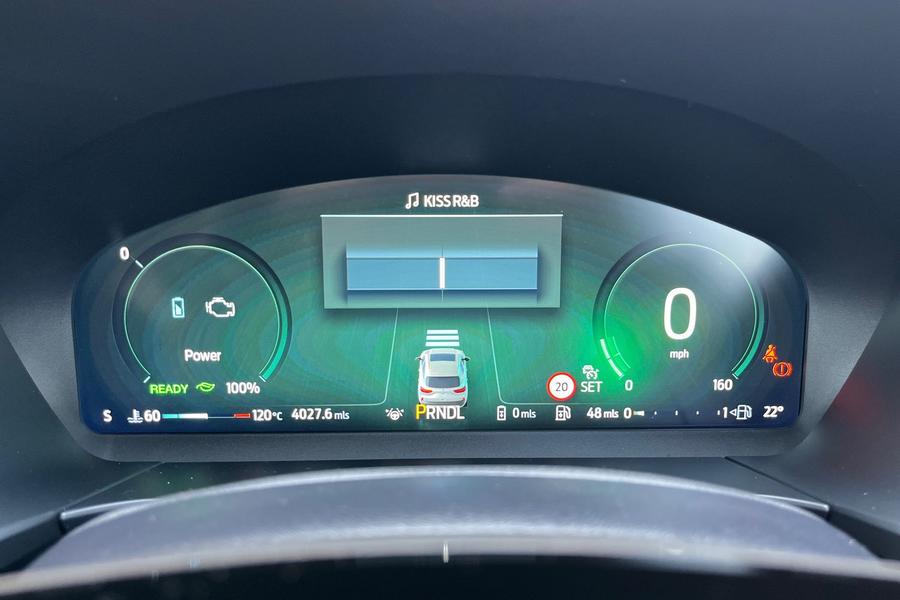 Ford Kuga Photo autoimg-a72f6aeceb0775ebe63ac95c957a122f3890a8d3.jpg