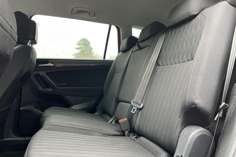 Volkswagen Tiguan Allspace Photo autoimg-a733a369c531b4aecf8c41709af0fe40963a8e87.jpg