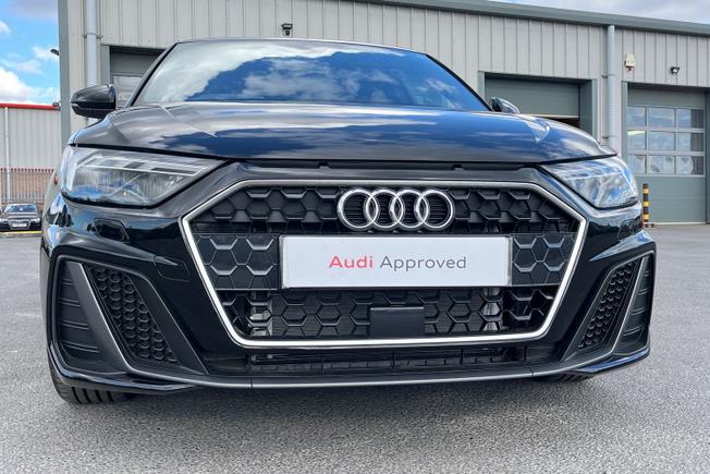 AUDI A1 Photo 21