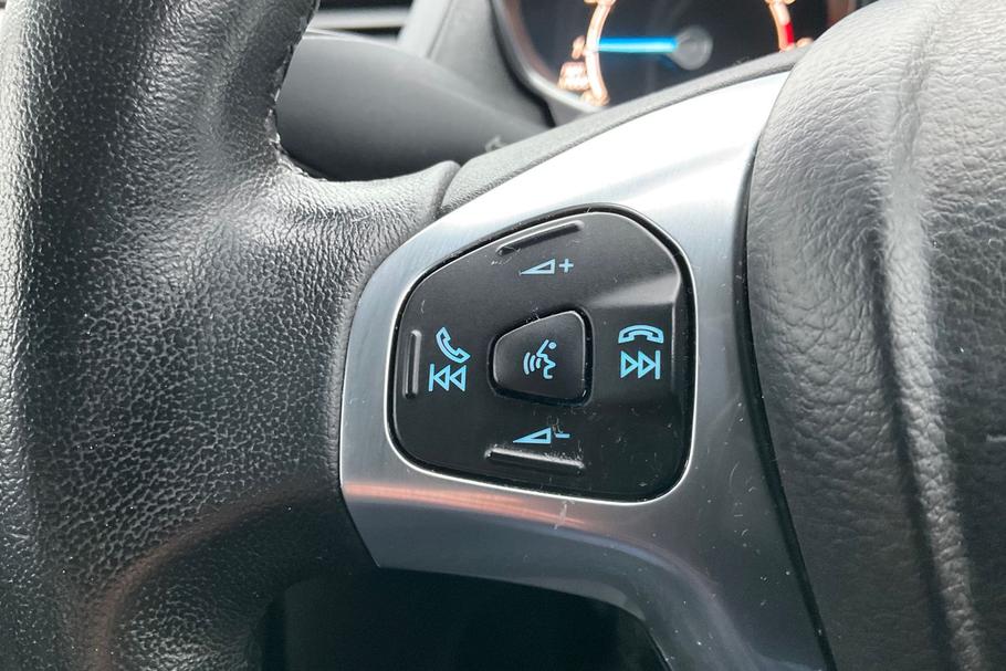 Used Ford FIESTA VFZ3009 30