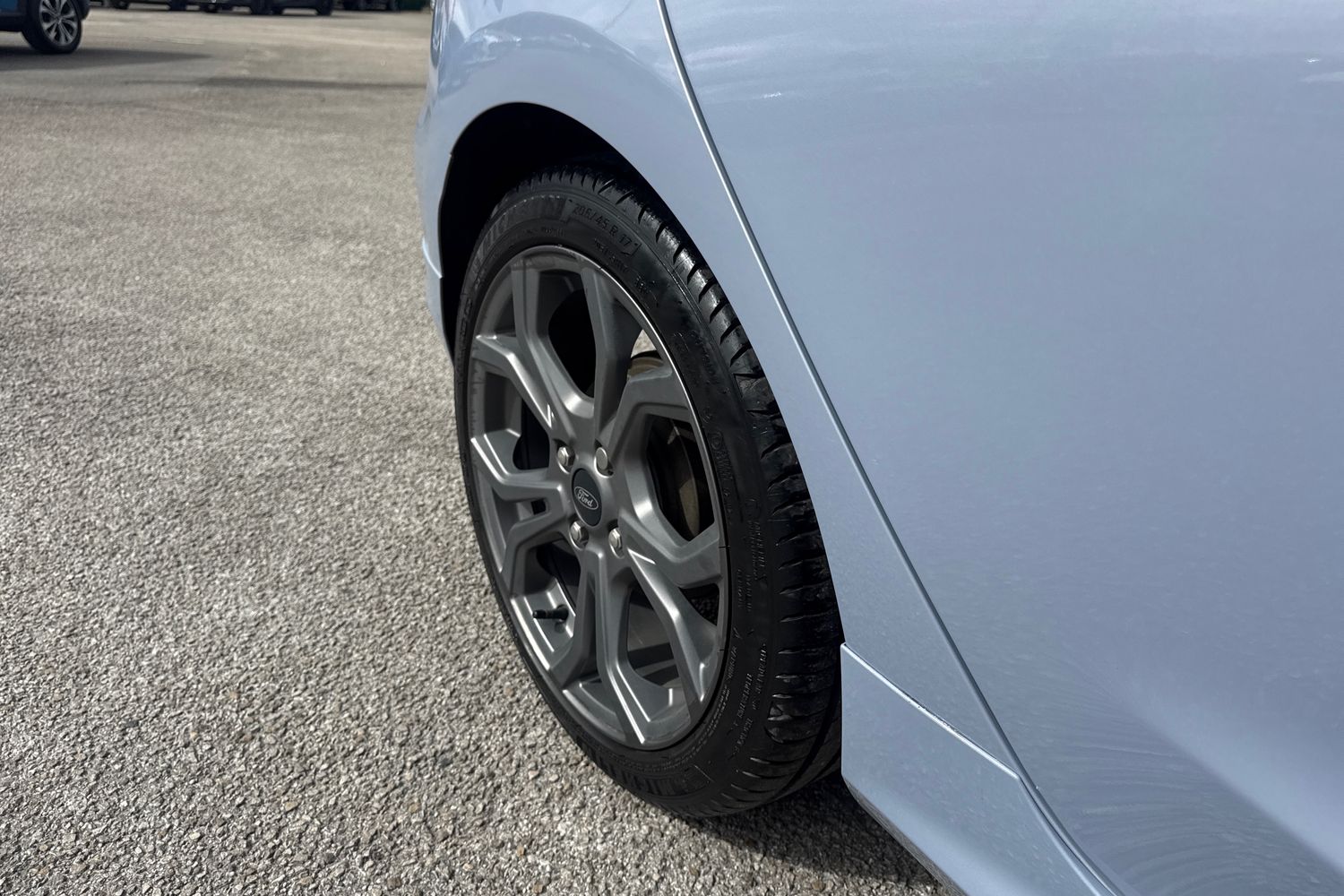 Ford FIESTA Photo 39