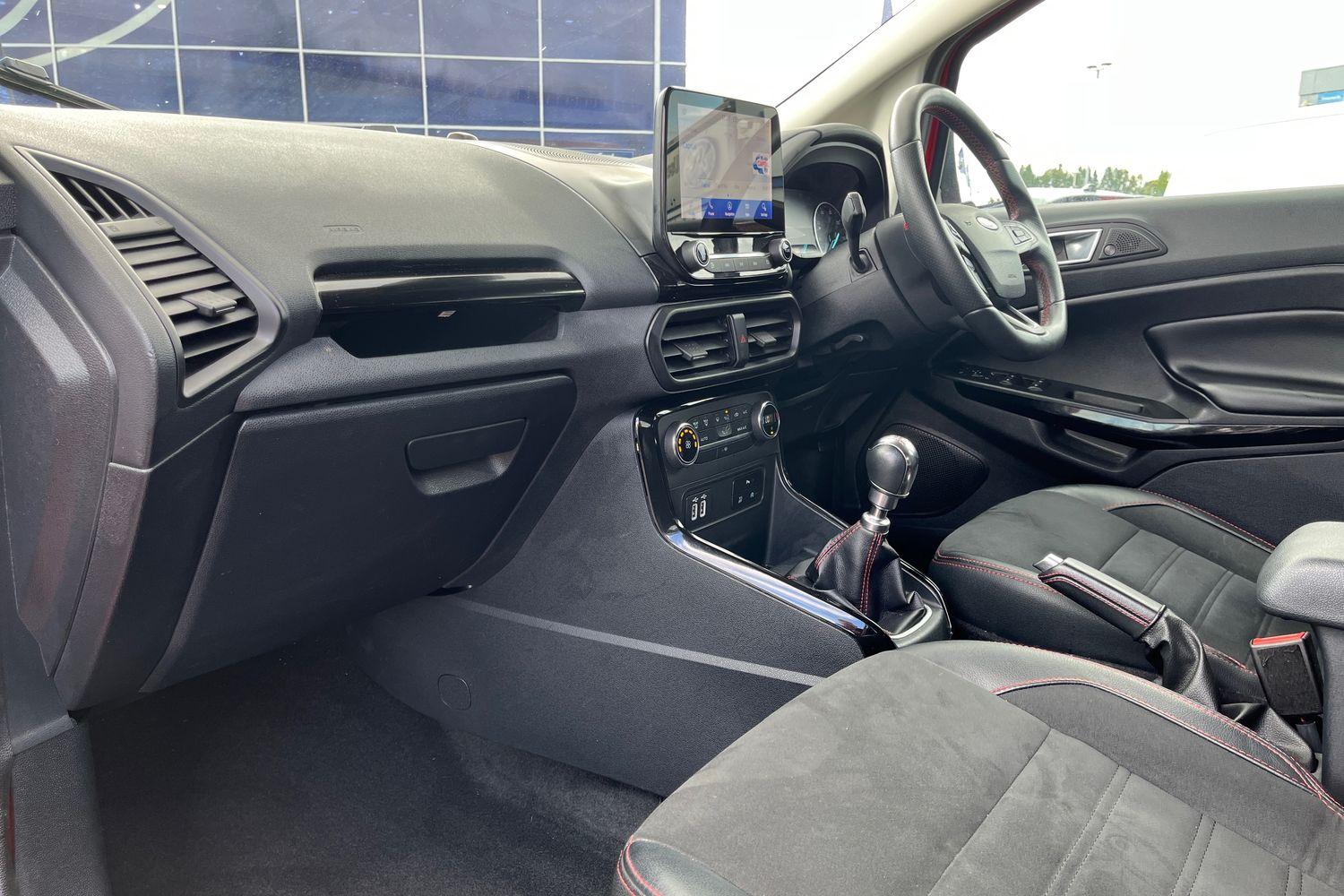 Ford ECOSPORT Photo 17
