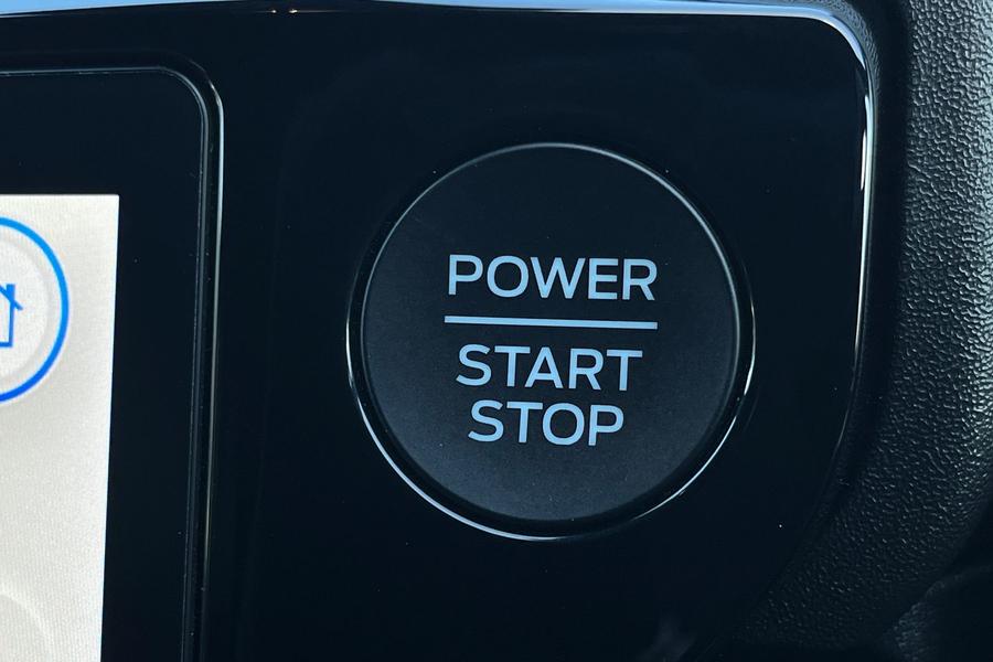 Ford PUMA Photo autoimg-a73c9a94521f019ea7d07bb73cd0521c5904bfa2.jpg