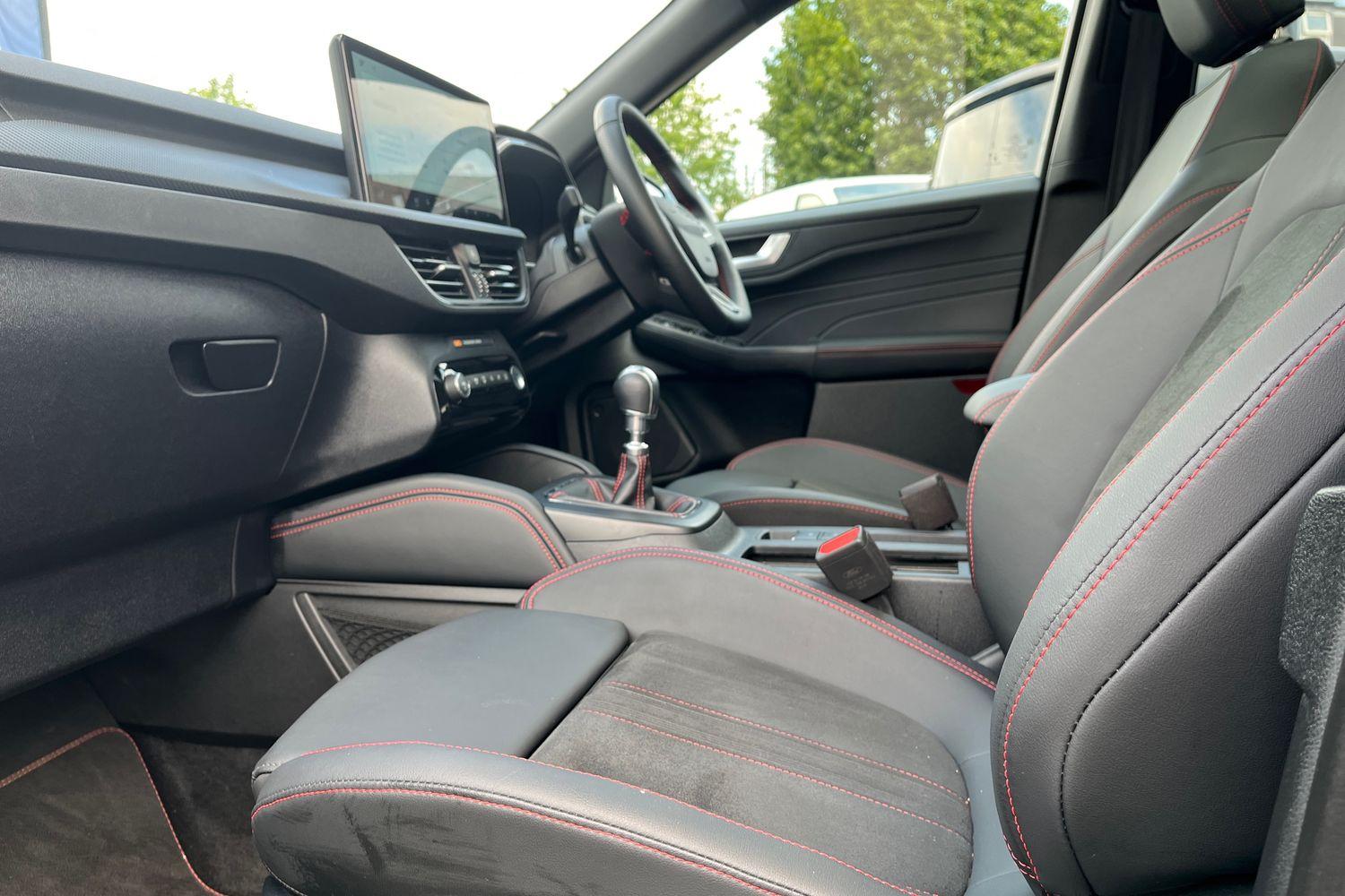 Ford KUGA Photo 17